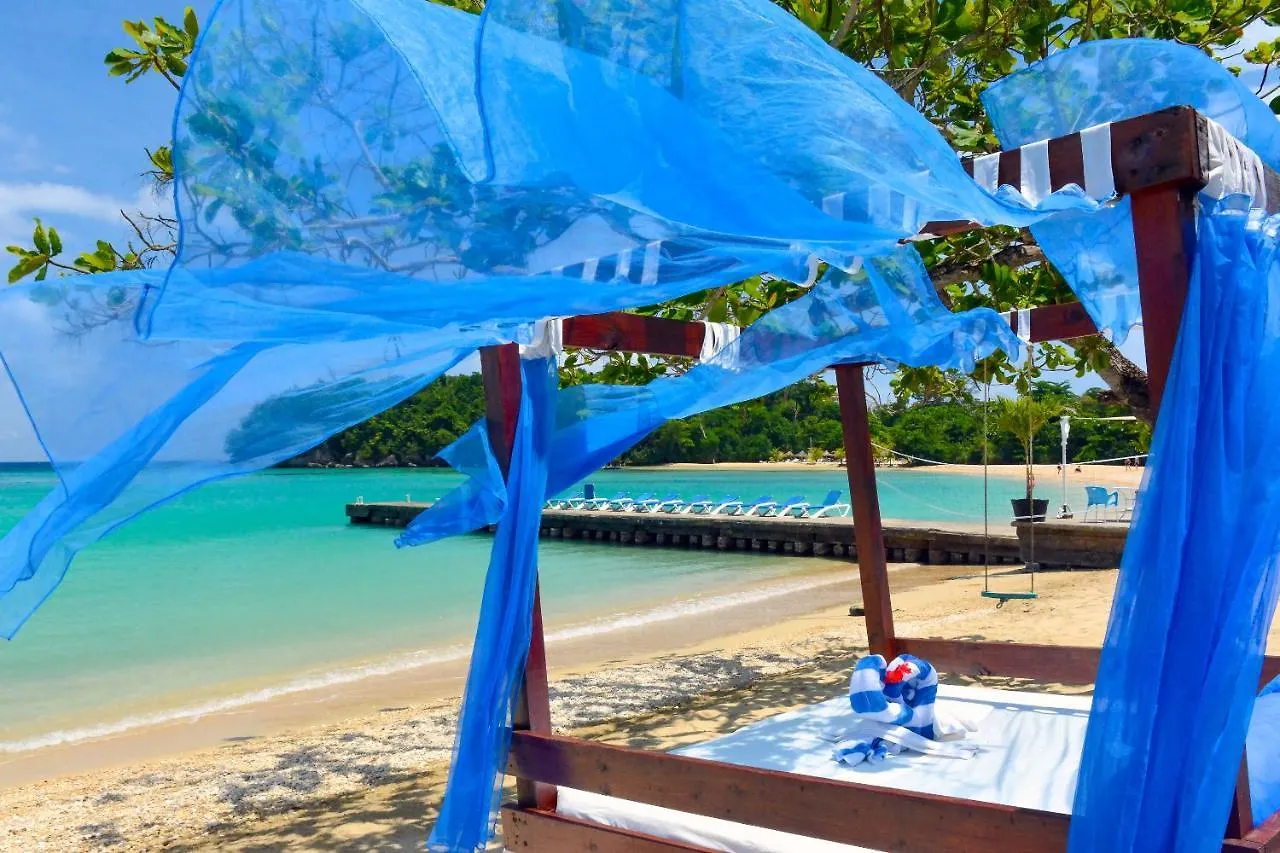 ***  Kaz Kreol Beach Hotel Ocho Rios Jamaica